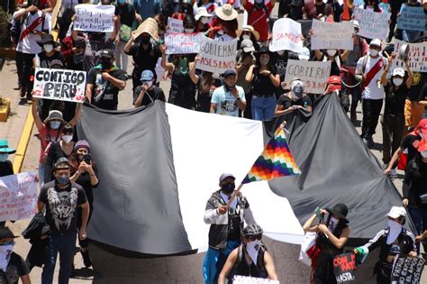 El Panorama Al Interior Del País Tras Muerte De Dos Jóvenes Y Renuncia