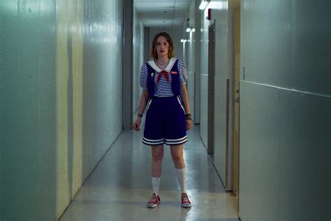 Maya Hawke On Playing Robin In Stranger Things Season 3 Time