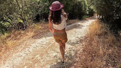 I Like To Be Filmed By Strangers While I Take Off My Clothes And Walk Naked XHamster