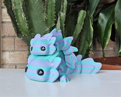 Cute D Printed Axolotl Fidget Toy Flexible Articulating Sensory Pet