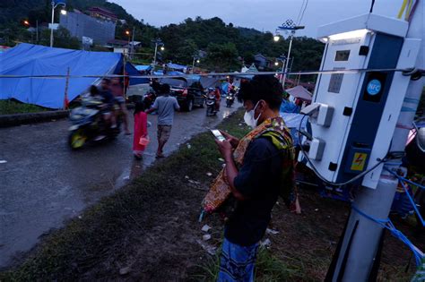 Foto Pasca Gempa Mamuju Dan Majene Pln Terus Bergerak Pulihkan Aliran