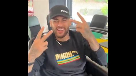 VÍDEO Neymar declara apoio a Bolsonaro em dancinha no TikTok MAISFUTEBOL