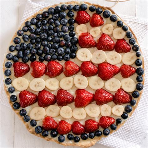 Flag Fruit Pizza With Sugar Cookie Crust Strawberries And Blueberries