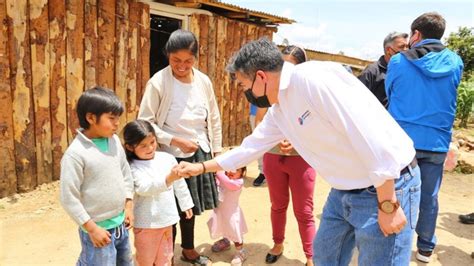 Municipalidad De Cajamarca Hace Entrega De Casa Pre Fabricada A Humilde