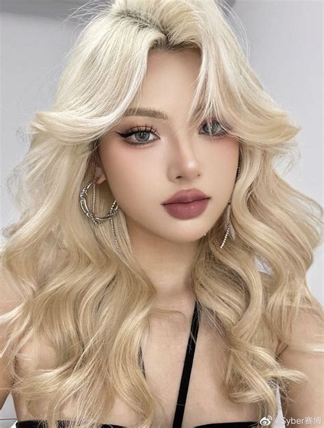 Pin By Me 1cedes On Syber赛博 赛博子 Hair Styles Ice Blonde Hair Hair