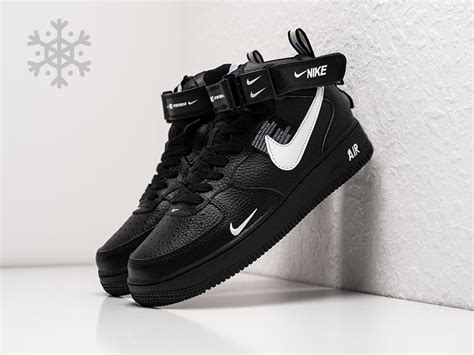 Кроссовки Nike Air Force 1 07 Mid LV8