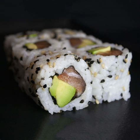 C California Rolls Saumon Avocat C T Nak Sushi