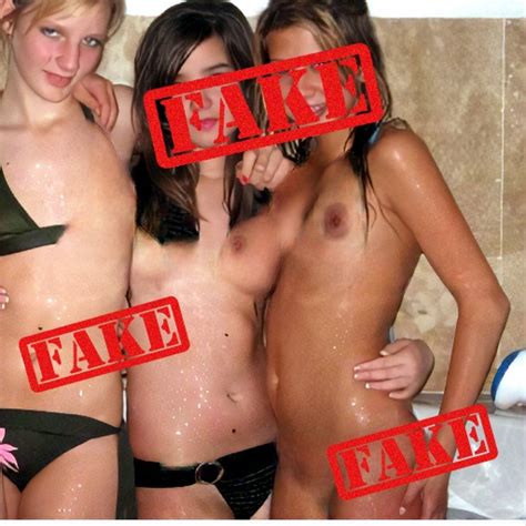 Amateur Mix Set Sexy Private Girl And Slutty Friends Fakes 1 Porn Pic