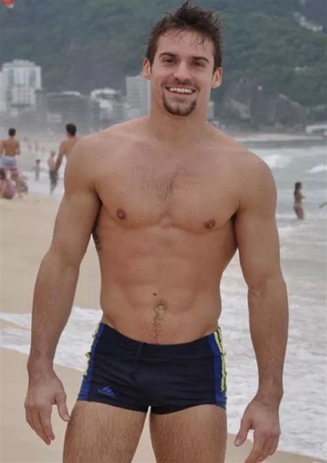 Hot Day At The Beach Nudes By Brainstrmz