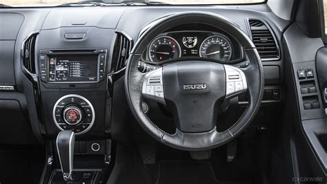 Isuzu MUX Interior Image, Isuzu MU-X Photo - CarWale