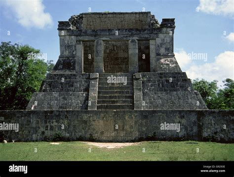 Mexico Chichen Itza Maya City Temple Of The Bearded Man Or North