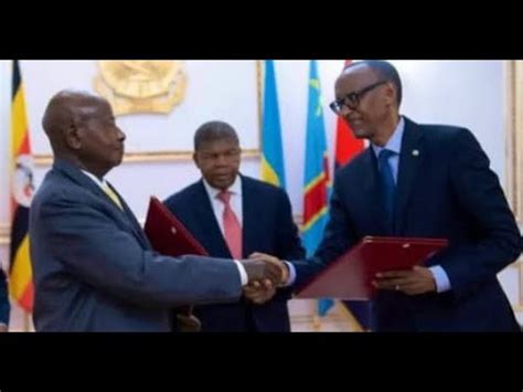 LE PEUPLE D ABORD MUSEVENI TAND LA MAIN A PAUL KAGAME SES TROUPES