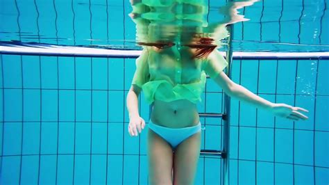 Nina Mohnatka Shows Hairy Pussy Nina Nieves