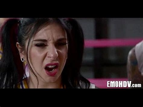 Tattooed Emo Whore XVIDEOS