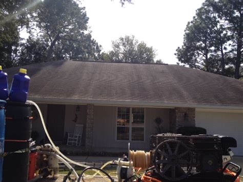 Using A Pressure Washer To Clean A Metal Roof Red Door Pro Wash