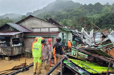 Indonesia Sends More Rescuers To Landslide Hit Island ABS CBN News