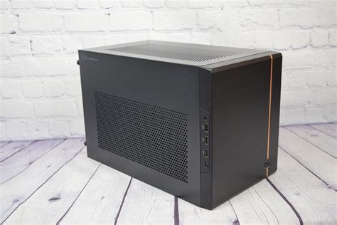 SilverStone Sugo 14 - Review 2021 - PCMag UK