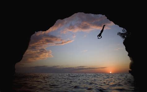 Cliff Diving Wallpapers Wallpaper Cave