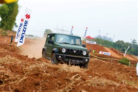 POPULER OTOMOTIF Jimny Diproduksi Di Indonesia Mobil Impian Kaesang