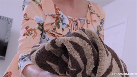 Marie McCray Horny In The Household Porntrex