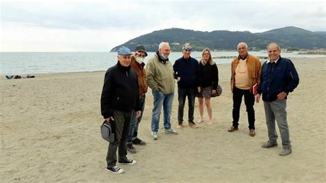 Ripascimento Della Spiaggia Di Marinella Ponzanelli Ha Incontrato La