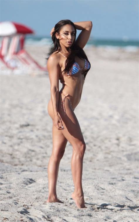 Sophia Leger Valere Sexy Bikini Photos The Fappening