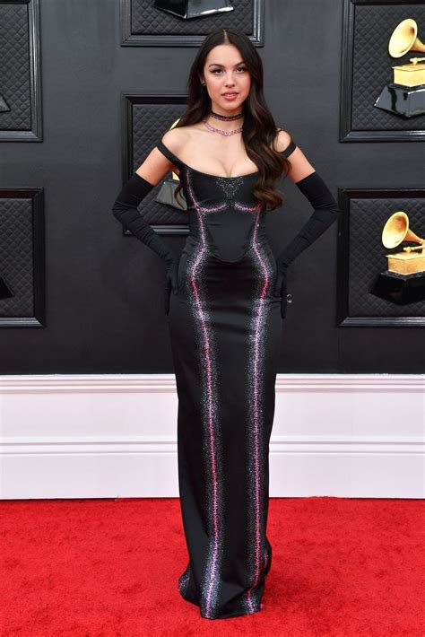 Premios Grammy Los Mejores Looks De La Alfombra Roja