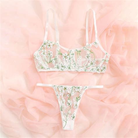 Bgk Lingerie Roupa Ntima Lingerie Suti Fio Dental Sexy Renda E Flor Shopee Brasil