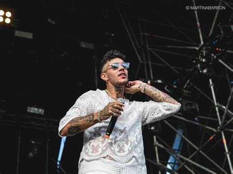 Emis Killa E Riccione Chiesta L Archiviazione Della Querela Rockol