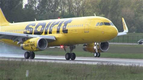 Spirit Airlines Airbus A320 200 Landing With Deployed Rat Hamburg