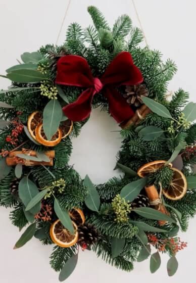 Luxury Christmas Wreath Making Workshop Liverpool Classbento