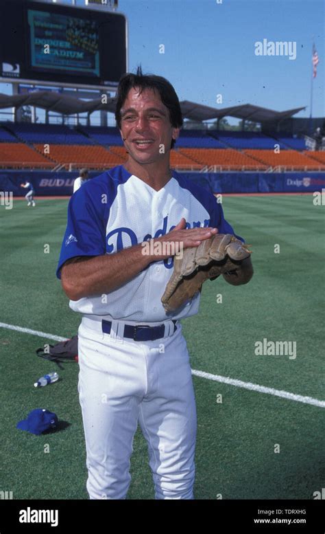 Tony Danza Baseball Hi Res Stock Photography And Images Alamy