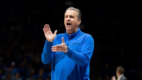 Kentucky basketball: John Calipari back for 16th season