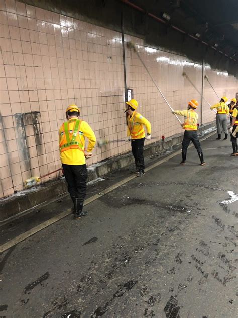 臺北市政府環境保護局 新聞稿 41起臺北市隧道及車行地下道實施牆面清洗 請用路人小心駕駛注意安全