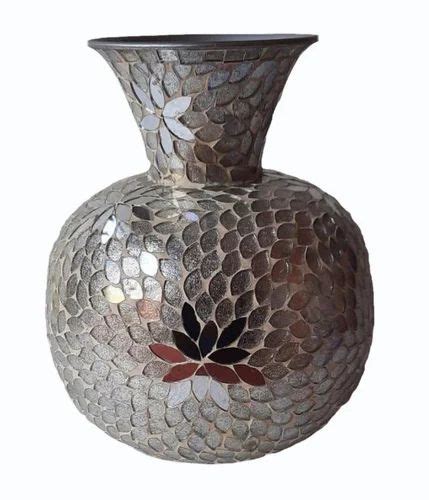 Handicraft Decoration 9inch Mosaic Finish Iron Flower Vase Shape Pot