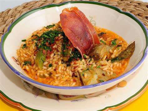 Arroz caldoso con espárragos verdes y alcachofas Samantha Vallejo