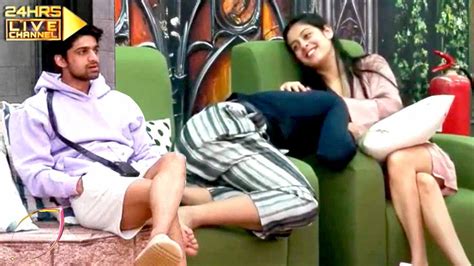 Bigg Boss 17 LIVE Isha Samarth Ki Iss Harkat Par Abhishek Ne Lagai