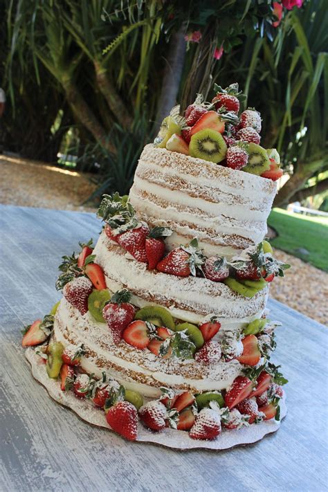 45 naked cakes la tendencia de bodas 2024 más vintage bodas mx