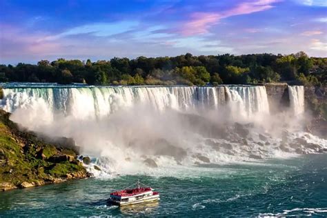 The 18 Famous Landmarks In Canada To Visit In 2024 WaytoStay