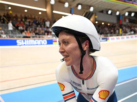 Track Worlds Britains Anna Morris Surprises With Gold In Individual