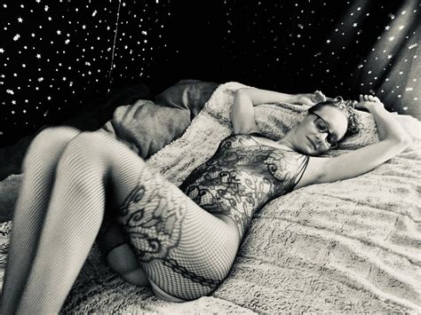 Dating Tips And Tricks During Edging Practice Shemale Porn Feat Leahwilde By Faphouse Xhamster