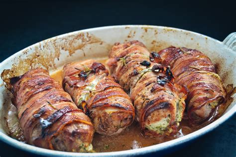 Mit Frischkäse gefülltes Schweinefilet im Speckmantel Kochen aus Liebe