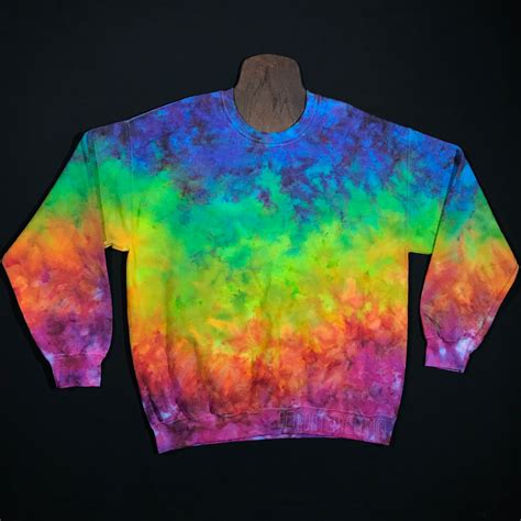 Size Large Rainbow Splatter Ice Dye Crewneck Sweatshirt Crew Neck