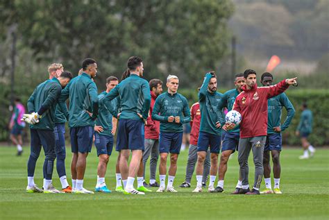 Important Arsenal first-team player returns to training today ahead of ...