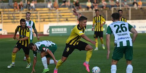 Der Fc Eintracht Bamberg Empf Ngt In Der Fu Ball Regionalliga Bayern