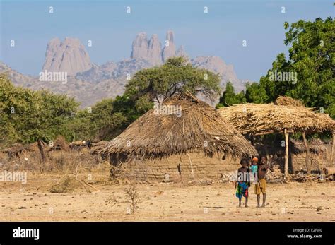 Chad Africa And Village Hi Res Stock Photography And Images Alamy