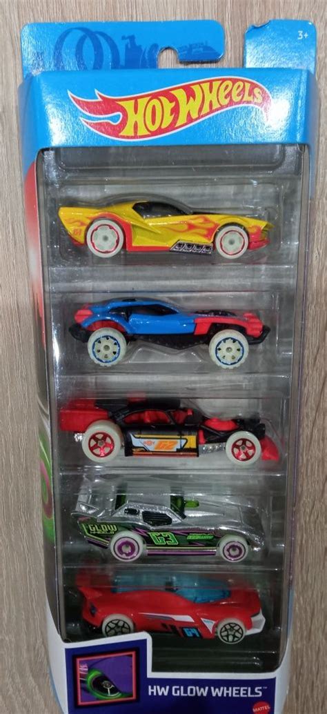 Nowe Hot Wheels samochody autka pak Nietypowe Kolekcjonerskie Białystok Centrum OLX pl