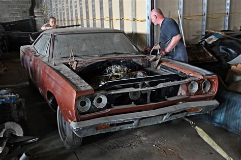 Barn Find 1969 Hemi Road Runner Hemmings