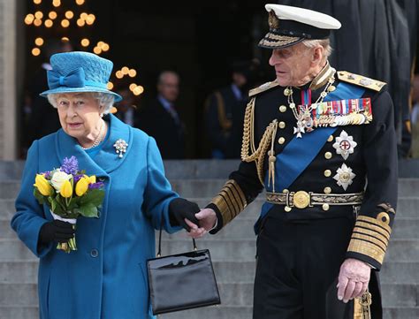 Buckingham Palace Nie Yje Ksi Filip M Kr Lowej El Biety Ii