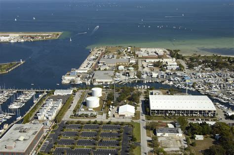 Progressive Marine Svc Inc in St Petersburg, FL, United States - Marina